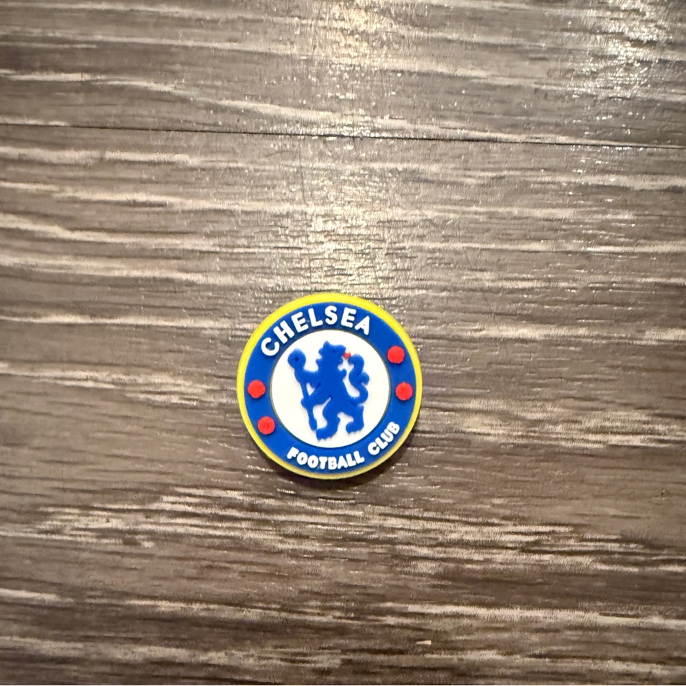 Chelsea futbol soccer croc charm